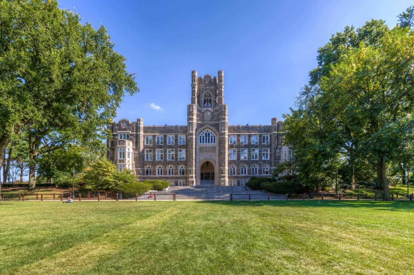 Fordham Offers Mt. Vernon & Yonkers Students "Neighbors" Financial