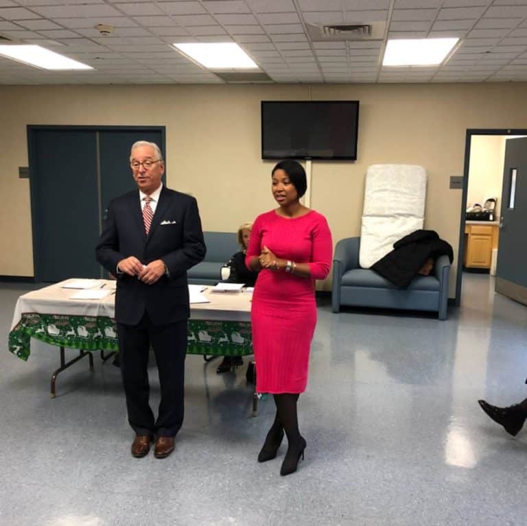 Councilwoman Corazon Helps Families Get Home for Holiday
