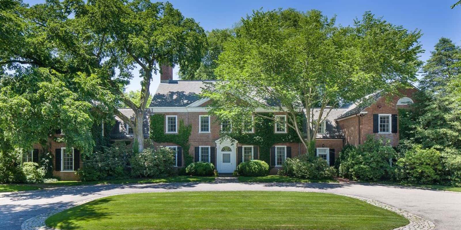Real Estate Market Shows High Inventory Slowing Sales Real Estate Market Shows High Inventory Slowing Sales