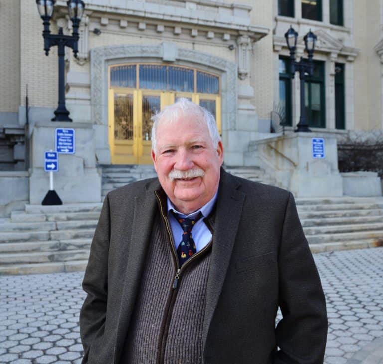 Captain Bob Walters   Retires From Science Barge-Runs for City Council