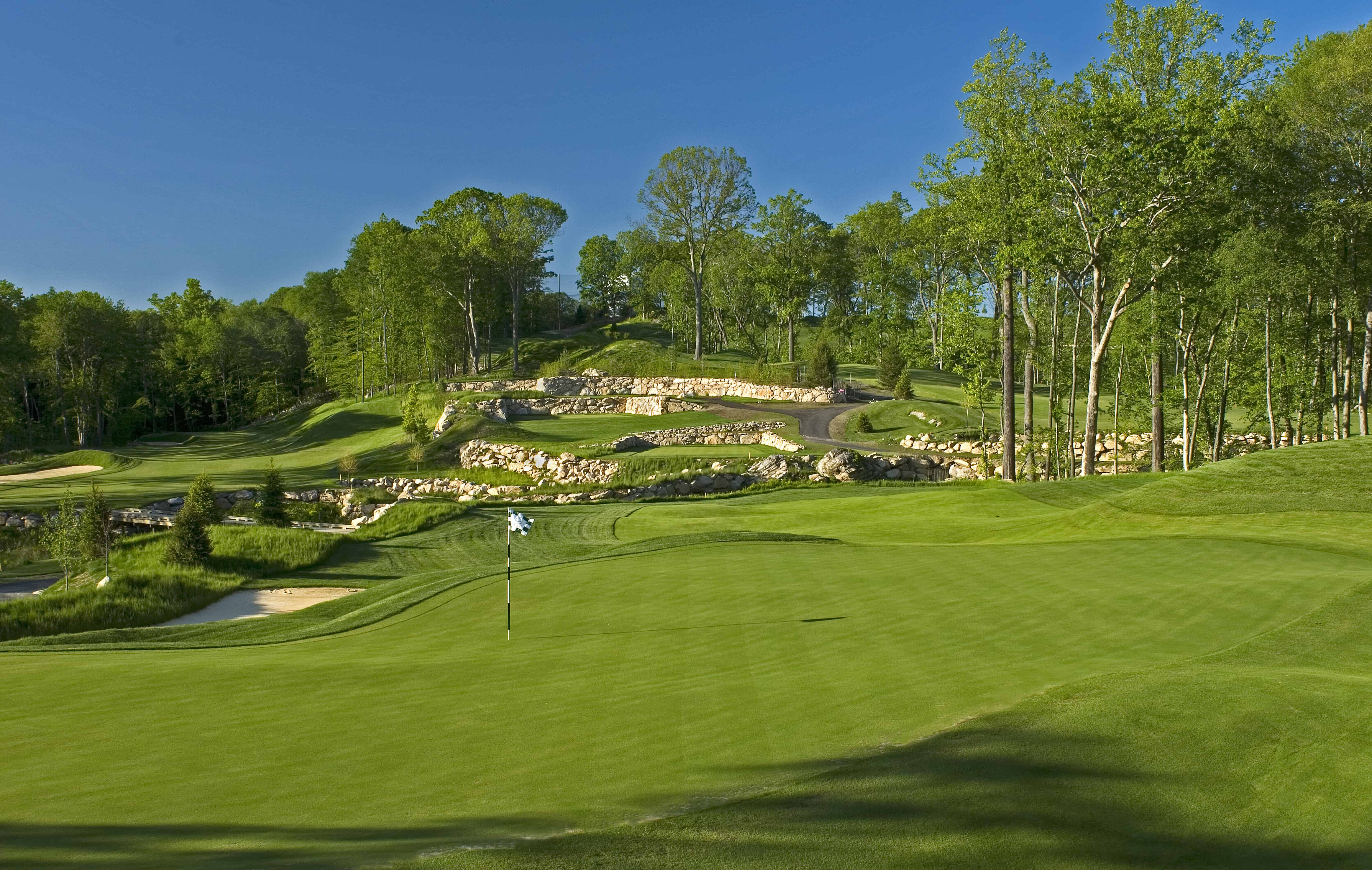 Villas golf. Danell Ridge. Pound Ridge.