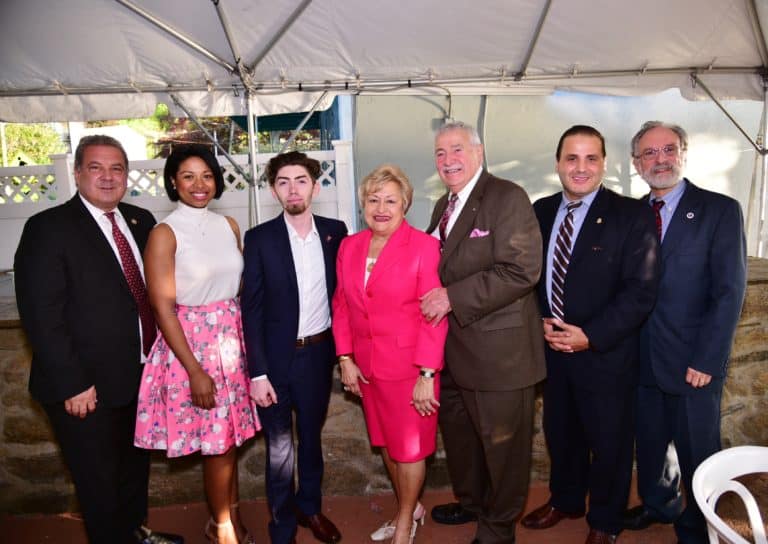 East Yonkers Kiwanis   Honors Nurses