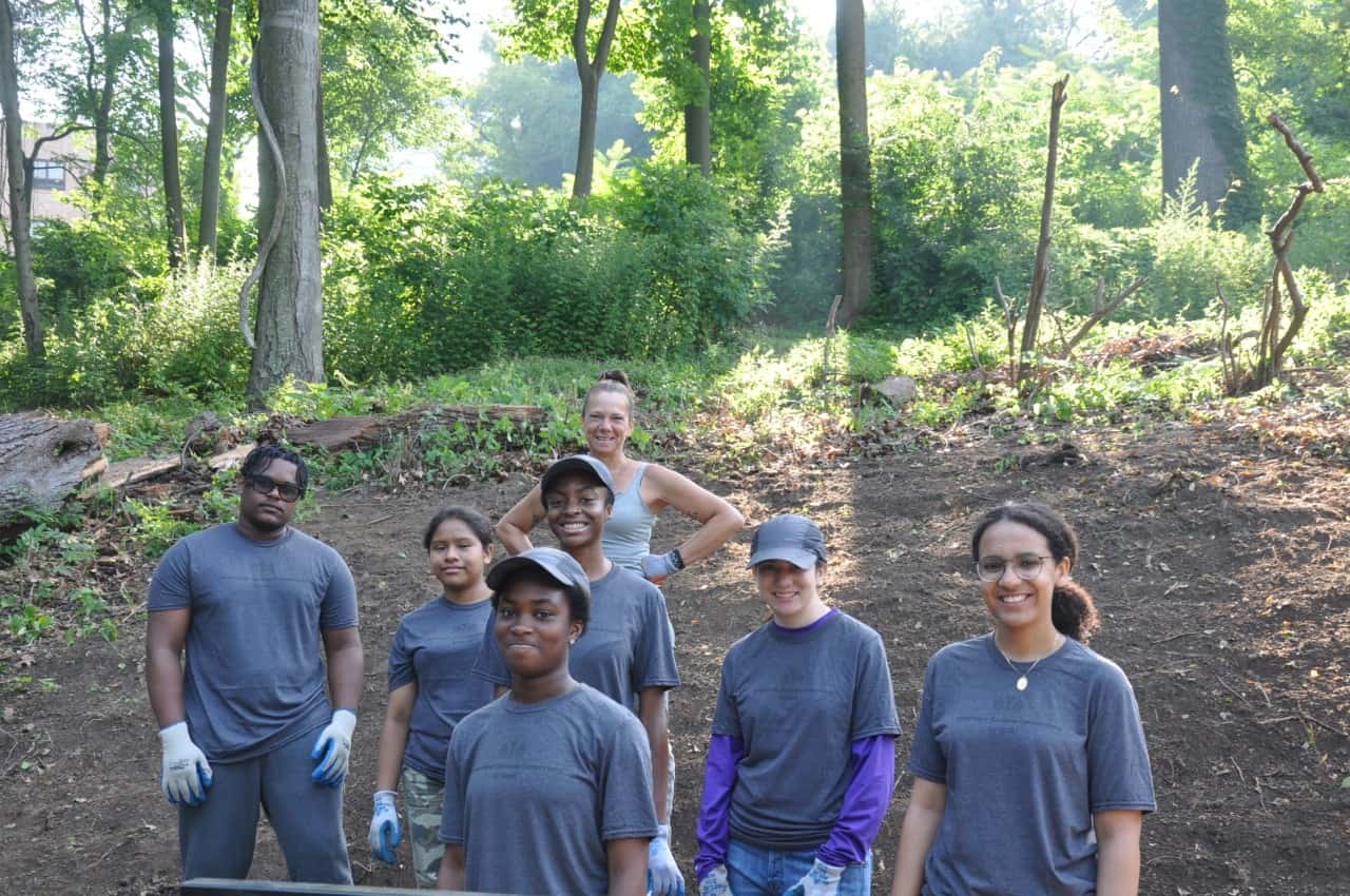 Summer Interns Help Create New Attraction at Untermyer Gardens Summer Interns Help Create New Attraction at Untermyer Gardens