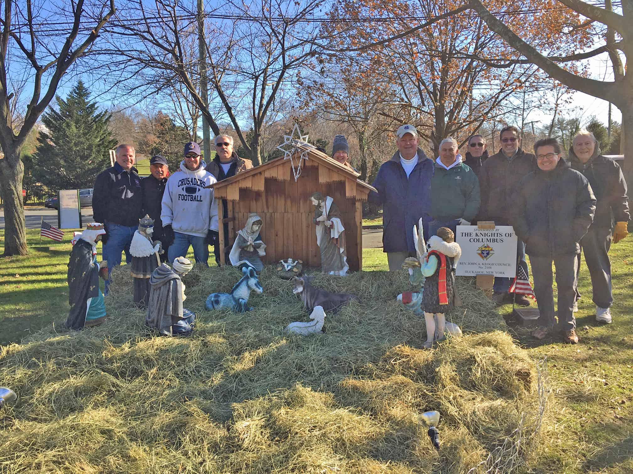 Eastchester Knights Assemble Christmas Creche Eastchester Knights Assemble Christmas Creche