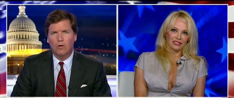 Tucker Carlson & Pam Anderson Ask for Pardon of Julian Assange