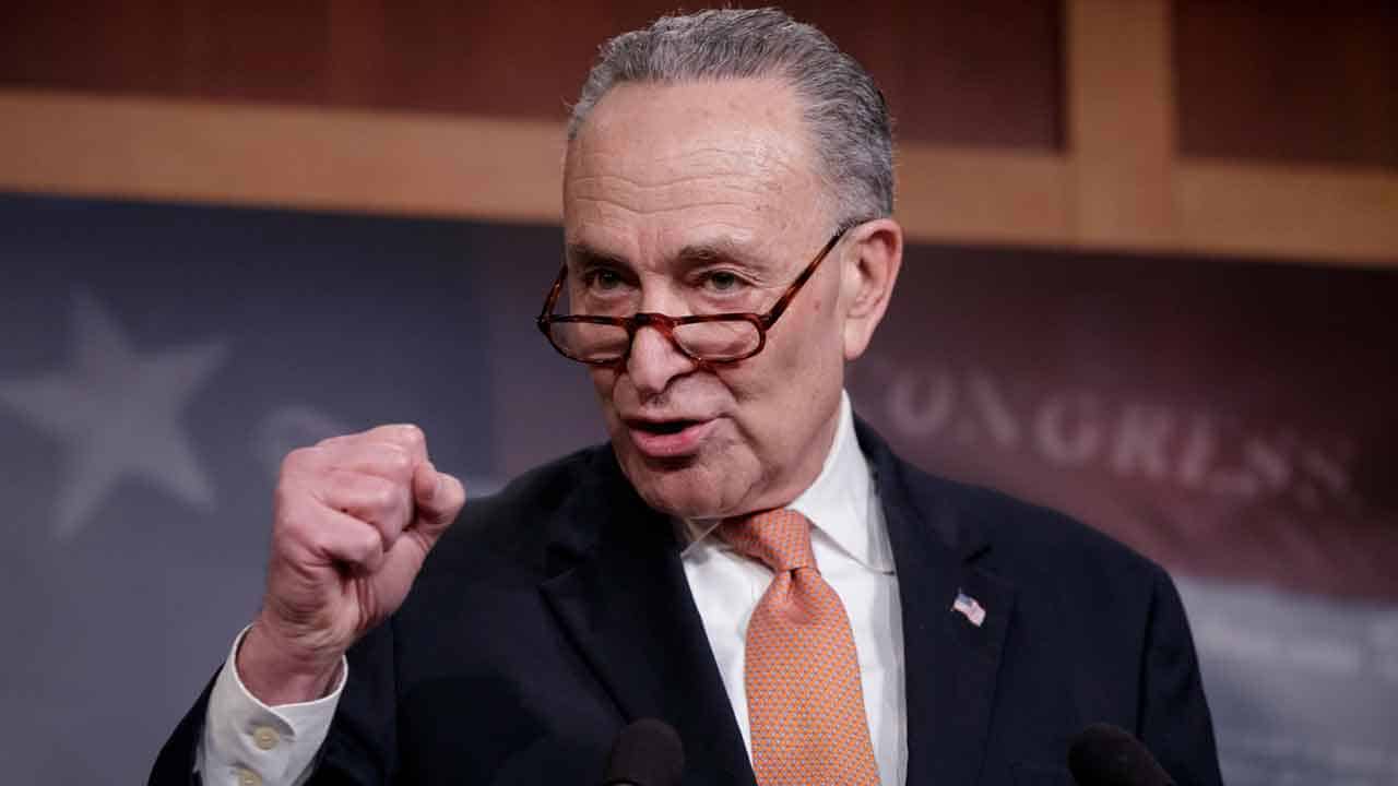 Schumer Delivers “A Basket of COVID Rescue Relief” to New Yorkers Schumer Delivers “A Basket of COVID Rescue Relief” to New Yorkers