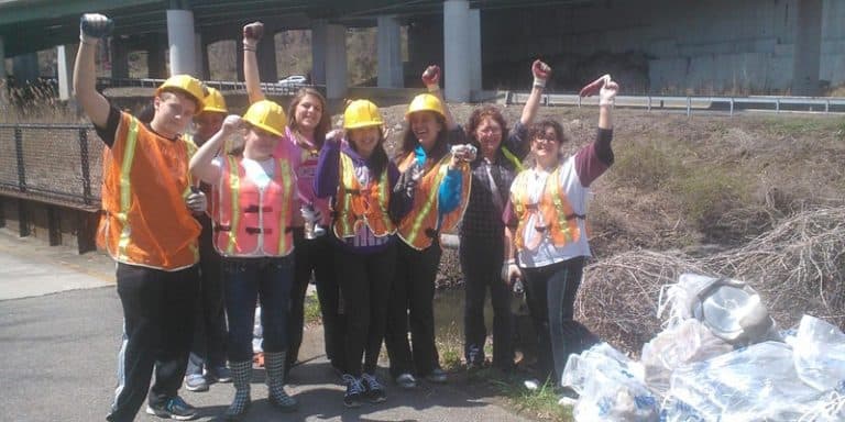 Two Clean Ups in Yonkers Offer Residents a Chance to Get Outside and Do Some Good