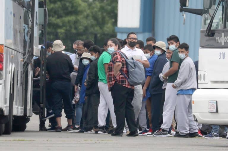 Federal Government Uses Westchester Airport to Bus, Reunify Unaccompanied Minors: County Gov’t Has No Role