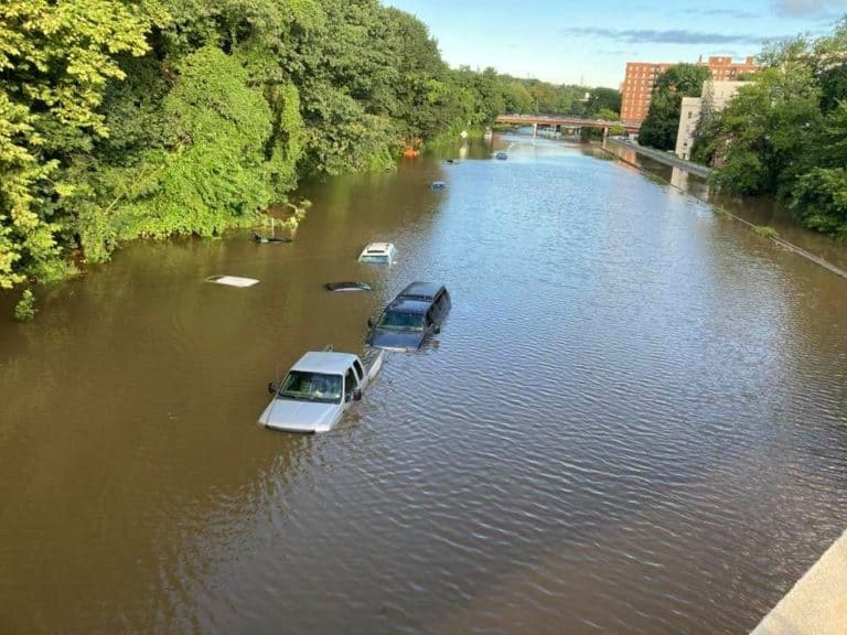 Governor Hochul Visits Yonkers & Mamaroneck After Hurricane Ida Flooding