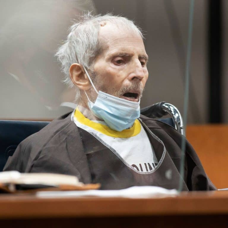 Robert Durst Investigator Files Criminal Felony Complaint For 1982 Murder of Kathie McCormack-Durst