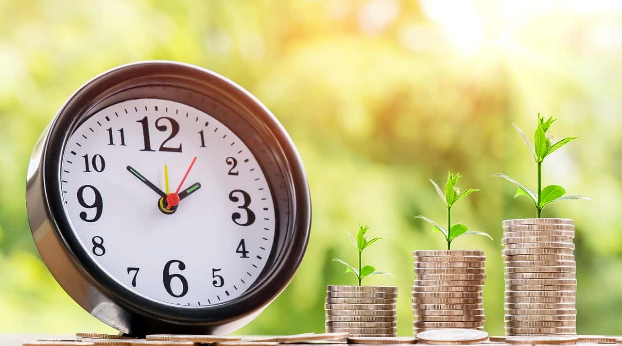 How To Weather The Financial Crisis As A Homeowner How To Weather The Financial Crisis As A Homeowner