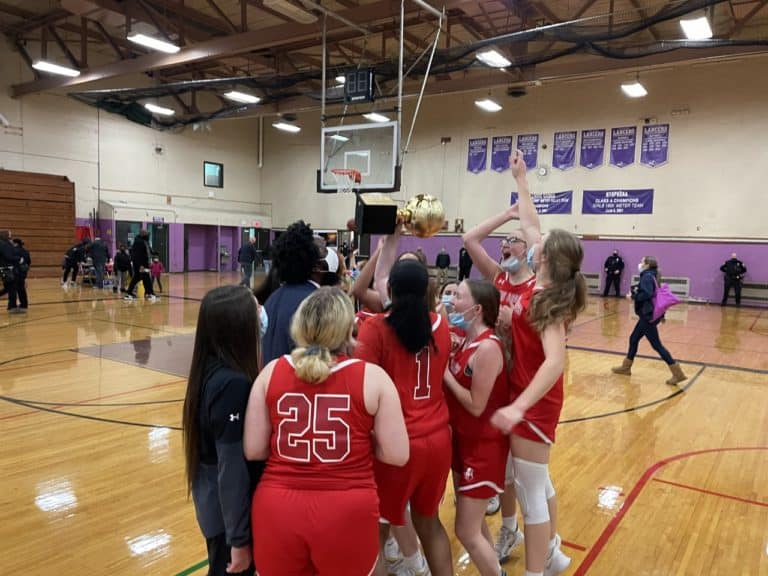 YMA Lady Eagles Win Yonkers City Hoops Championship