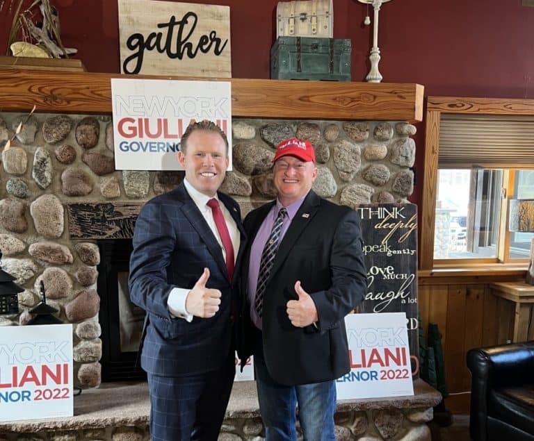 Republican Carpinelli Ends Gov.’s Race, Endorses Giuliani for Governor