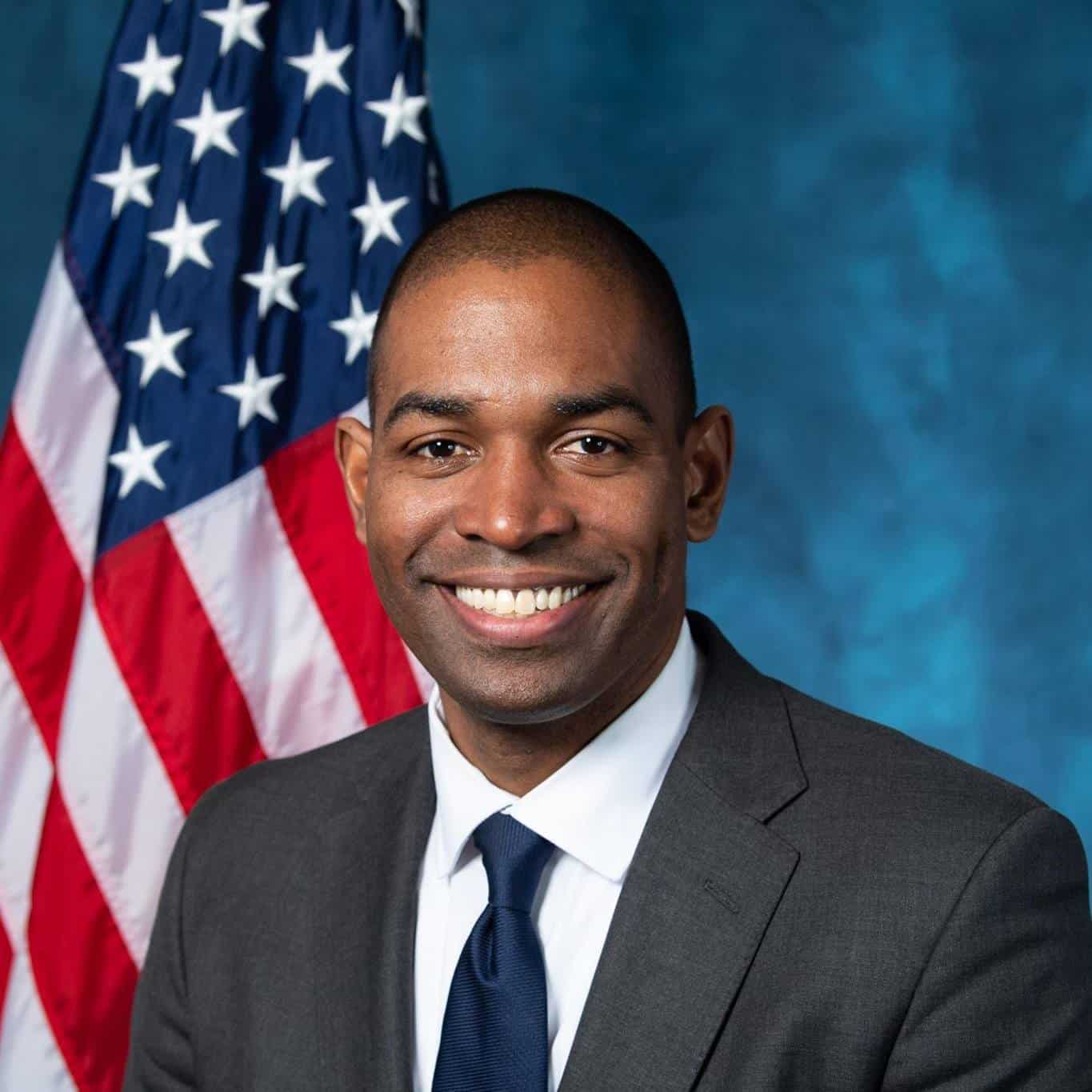 Congressman Antonio Delgado to Give up Seat to Become Next Lt. Governor of NY Congressman Antonio Delgado to Give up Seat to Become Next Lt. Governor of NY