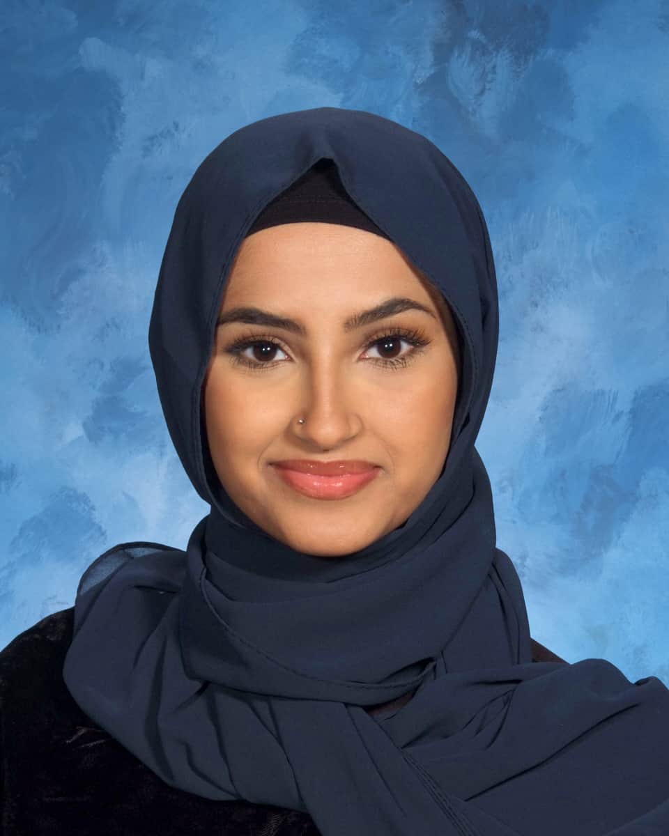 Gorton High School Valedictorian, Salutatorian, Look to the Future Gorton High School Valedictorian, Salutatorian, Look to the Future