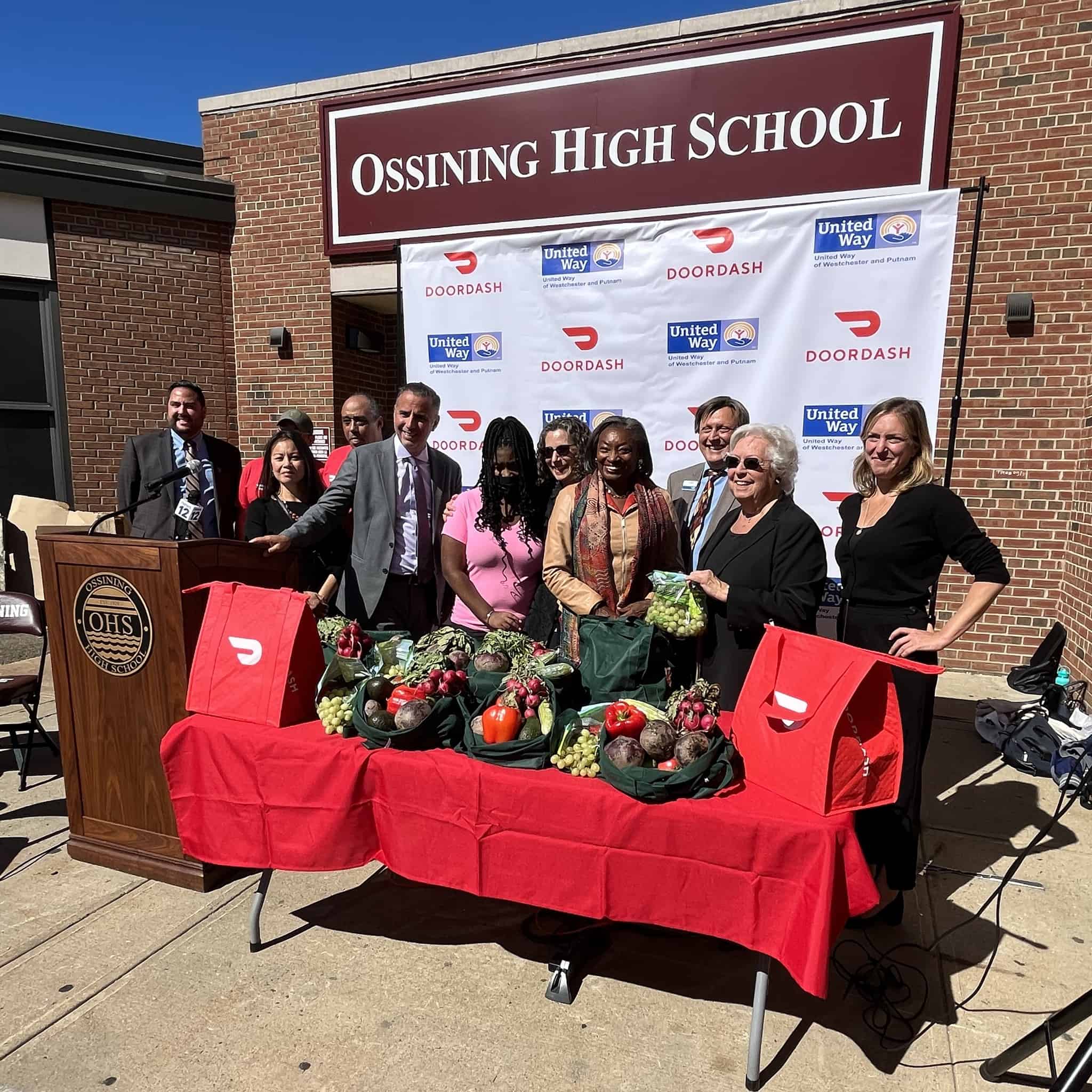 United Way, Doordash and Elected Officials Celebrate 75,000 Food Deliveries to Insecure Families United Way, Doordash and Elected Officials Celebrate 75,000 Food Deliveries to Insecure Families