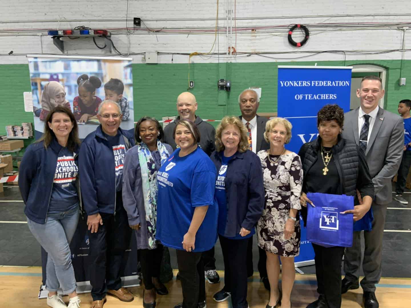 Reading Opens Up the World Comes to Yonkers PAL, Gives Away 40,000 Books! Reading Opens Up the World Comes to Yonkers PAL, Gives Away 40,000 Books!