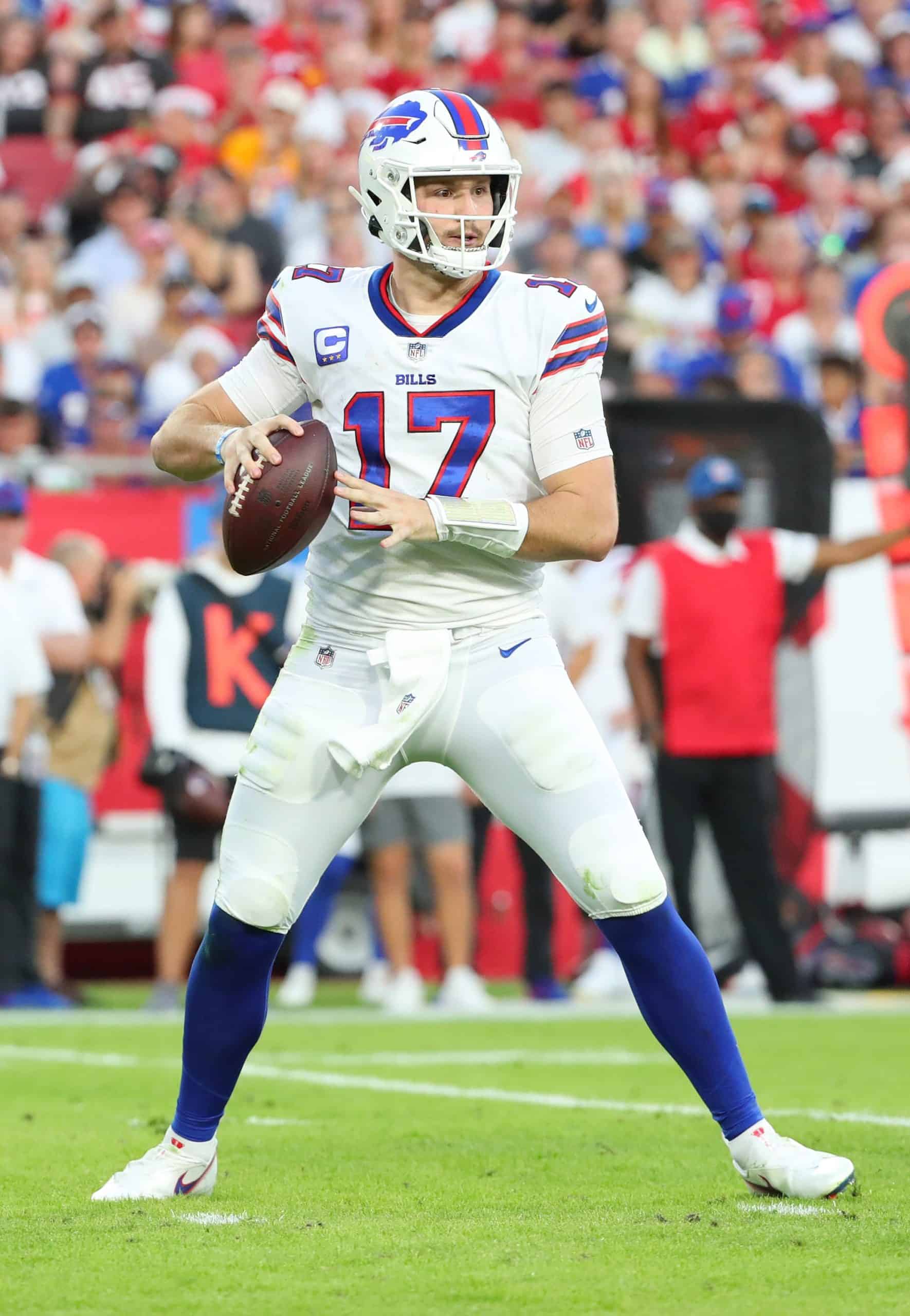 Bills' Josh Allen knows he needs 'to find more completions early' in games  