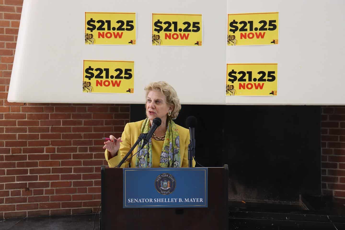 Westchester Elected Officials Join Small Biz Owners in Support of Minimum Wage Increase Westchester Elected Officials Join Small Biz Owners in Support of Minimum Wage Increase
