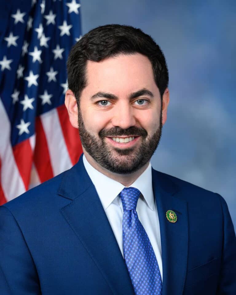“The House Majority Runs Through New York’s 17th Congressional District”