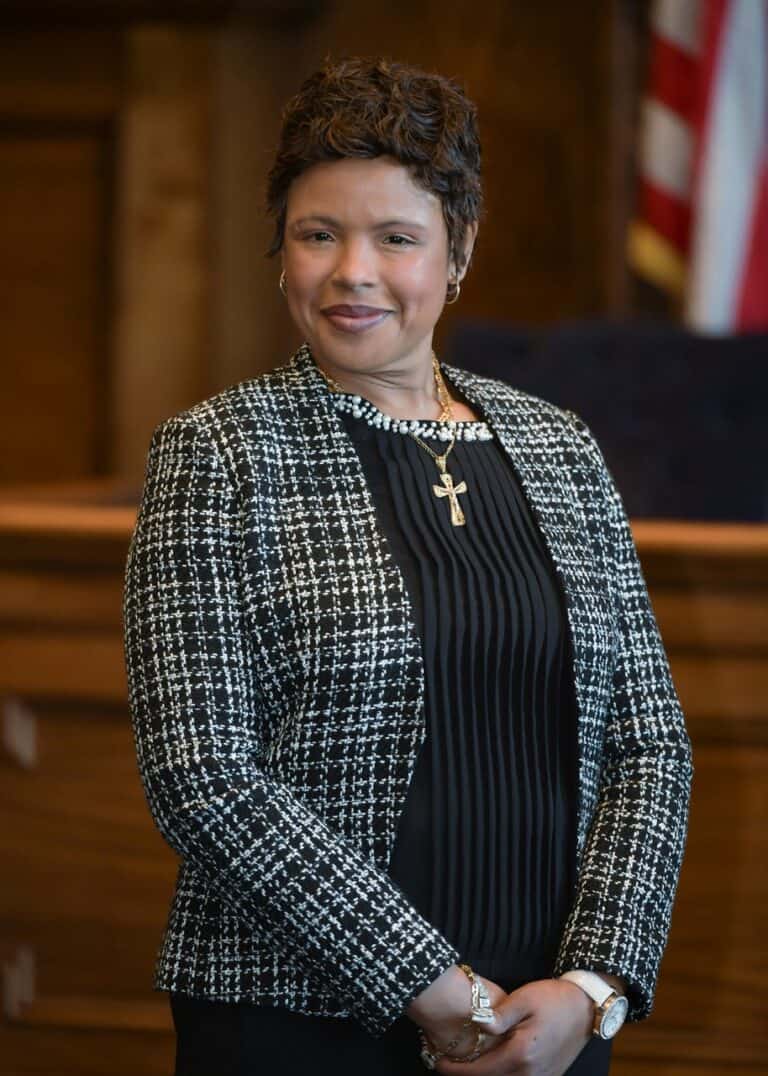City Council Votes Diaz Out as Majority Leader, Replaced by Rubbo