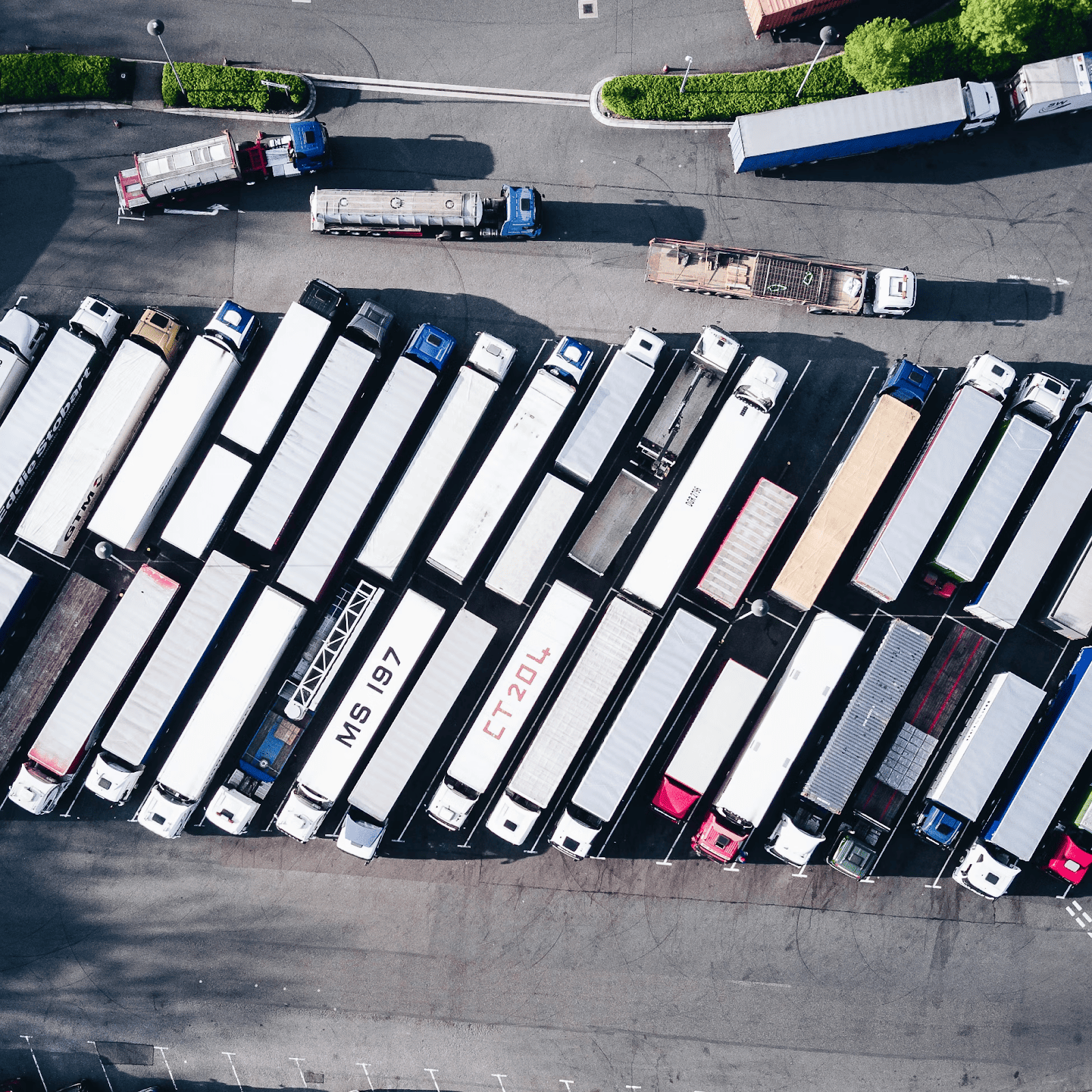 Optimizing Your Supply Chain with a Cross Dock Facility Optimizing Your Supply Chain with a Cross Dock Facility
