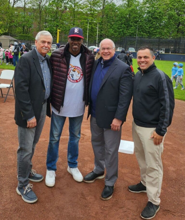 Mets Legend Dwight Gooden Visits Eastchester Little League