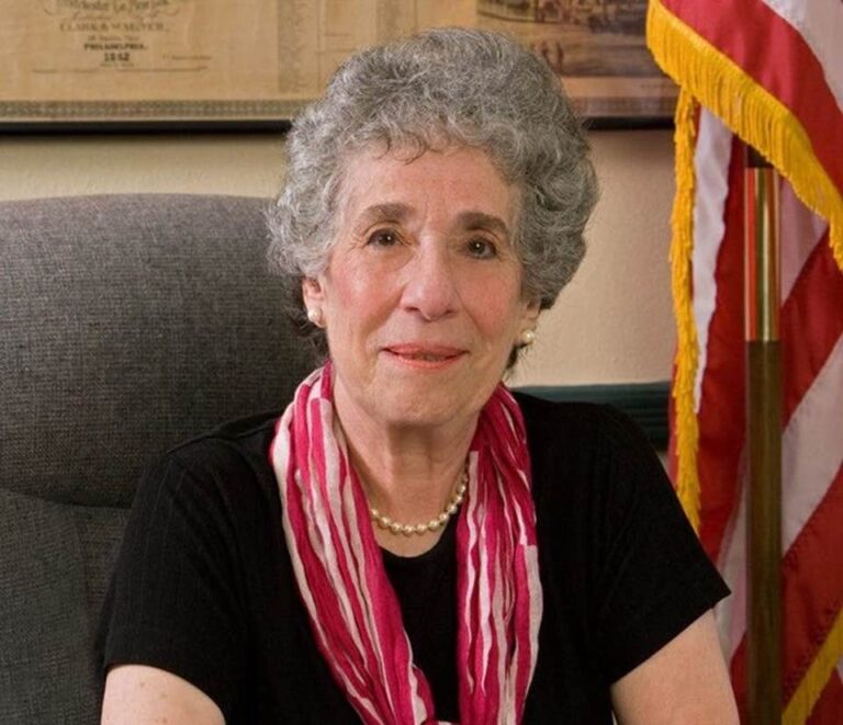 Yorktown Democrats Endorse Susan Siegel for Council -Experience Counts!