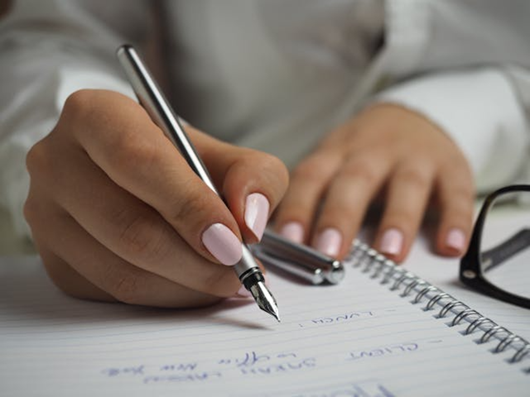 Writing Tips to Improve Your Essay Writing Tips to Improve Your Essay