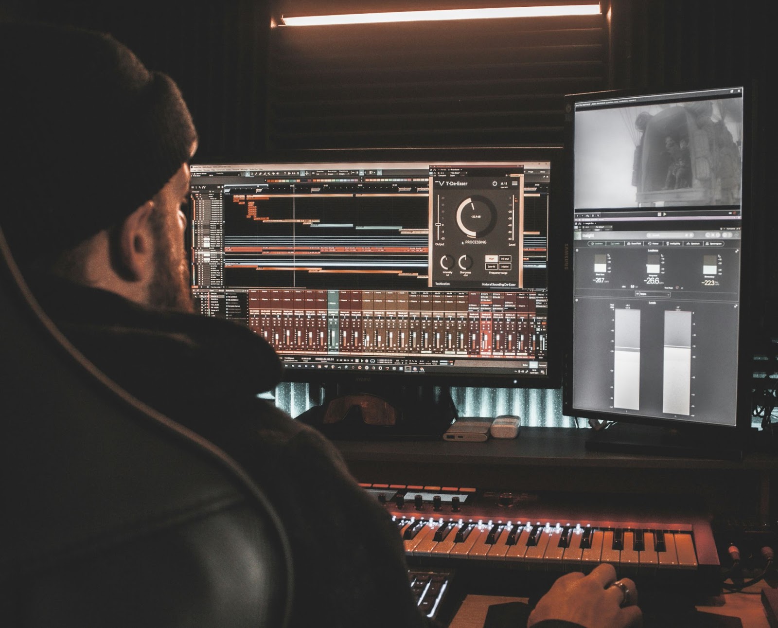 Mastering MIDI Sequencing and Programming Techniques Mastering MIDI Sequencing and Programming Techniques