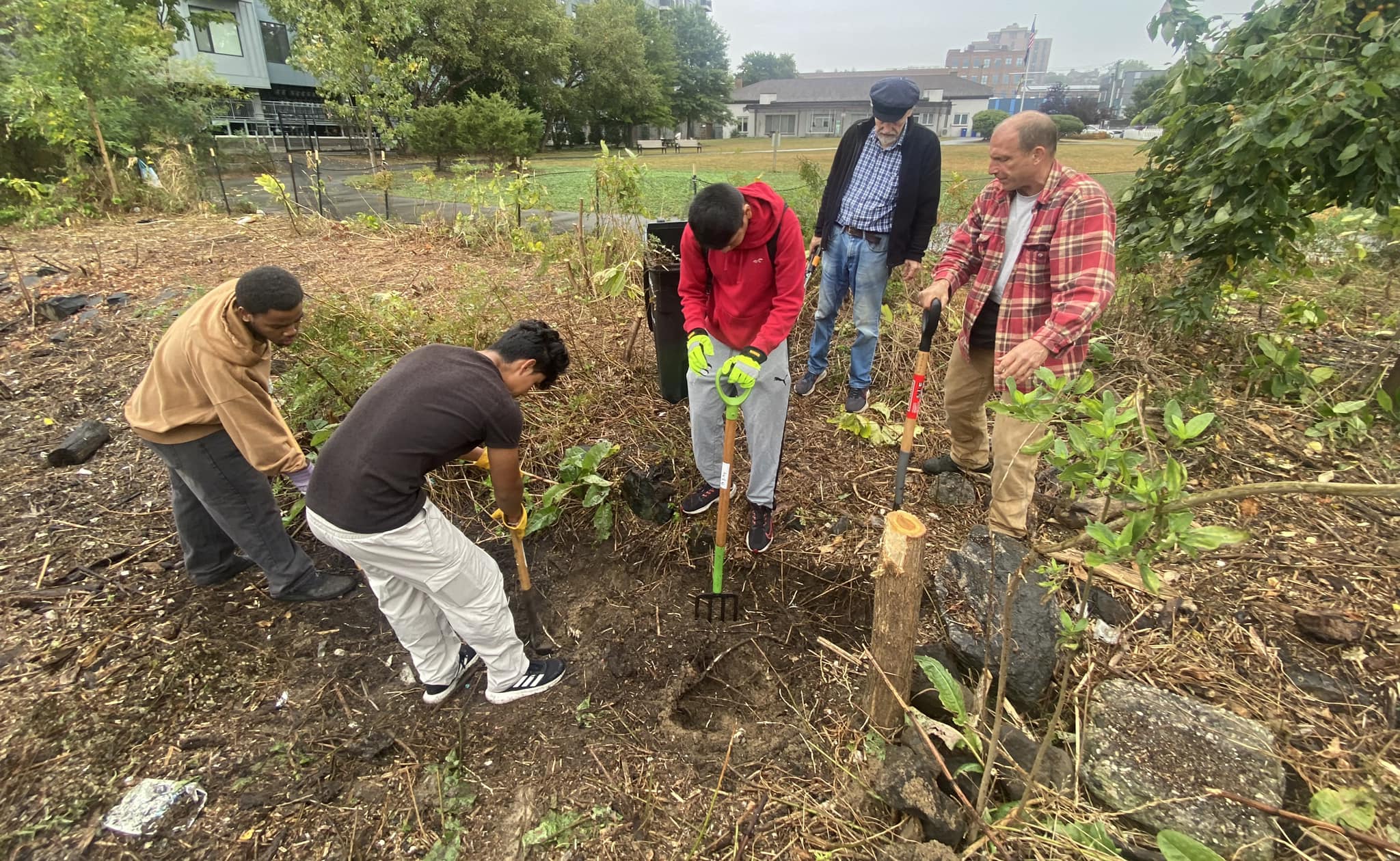 Beczak Environmental Education Center Kicks Off Restoration of the Tidal Marsh on theHudson River Beczak Environmental Education Center Kicks Off Restoration of the Tidal Marsh on theHudson River
