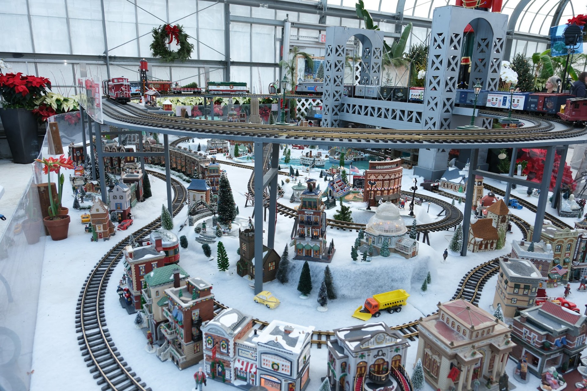 HOLIDAYS ON THE HILL ANNUAL TRAIN SHOW ROLLS INTO LASDON | Yonkers