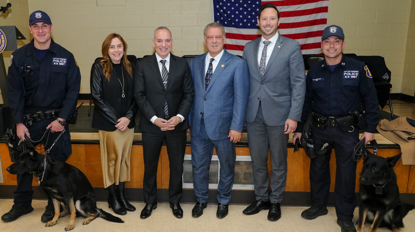 Yonkers Police Department Welcomes New K-9 Dogs Kash & Smoke Yonkers Police Department Welcomes New K-9 Dogs Kash & Smoke