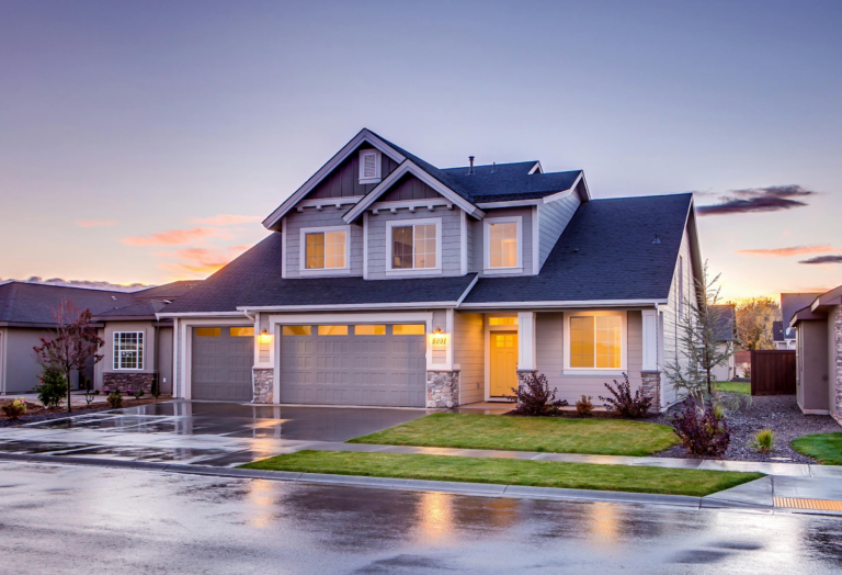 7 Reasons Roof Maintenance Should Be a Priority for Homeowners