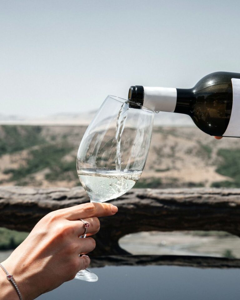 The Ultimate Guide to Buying Wine Online