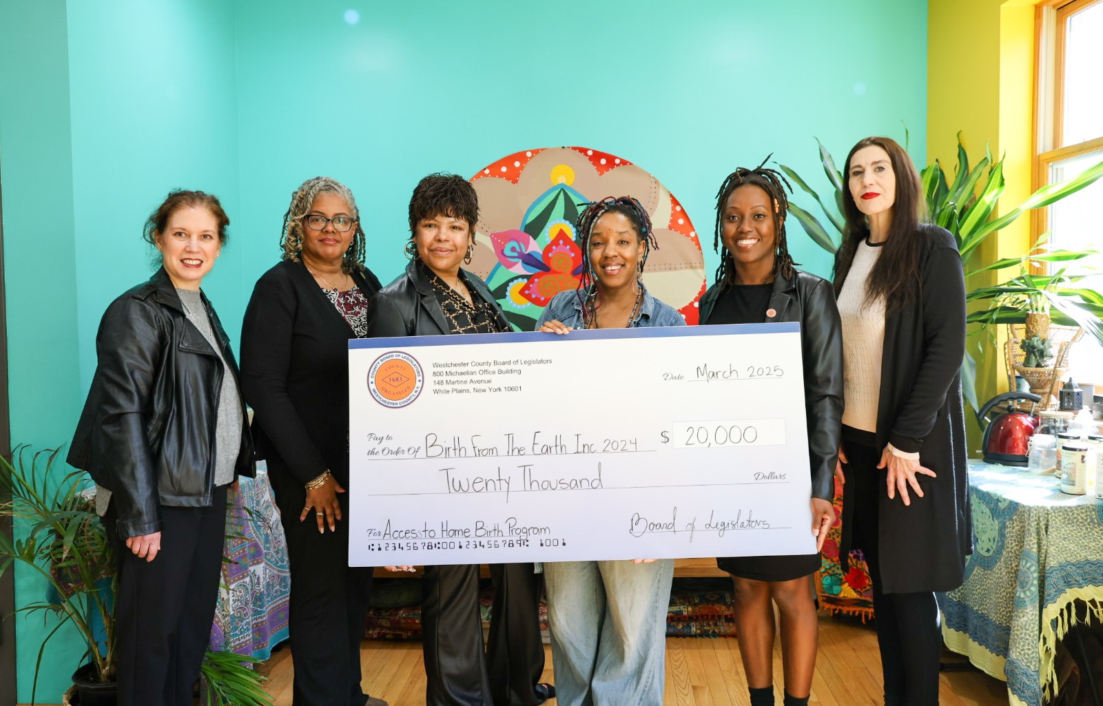 County Legislator Shanae Williams Delivers $20k Grant to Birth from the Earth County Legislator Shanae Williams Delivers $20k Grant to Birth from the Earth