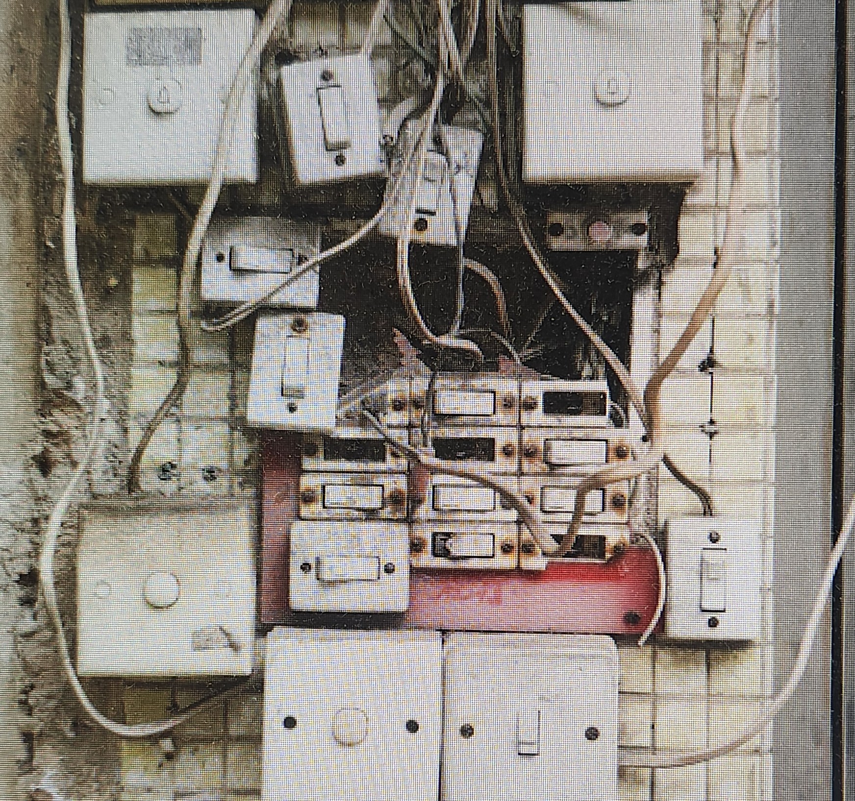 Reasons Why Junction Boxes Are Essential for Electrical Safety Reasons Why Junction Boxes Are Essential for Electrical Safety