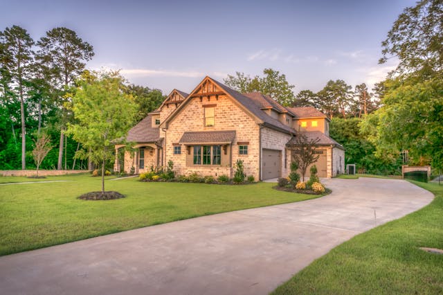 The Essential Exterior Fix-It List for This Season The Essential Exterior Fix-It List for This Season