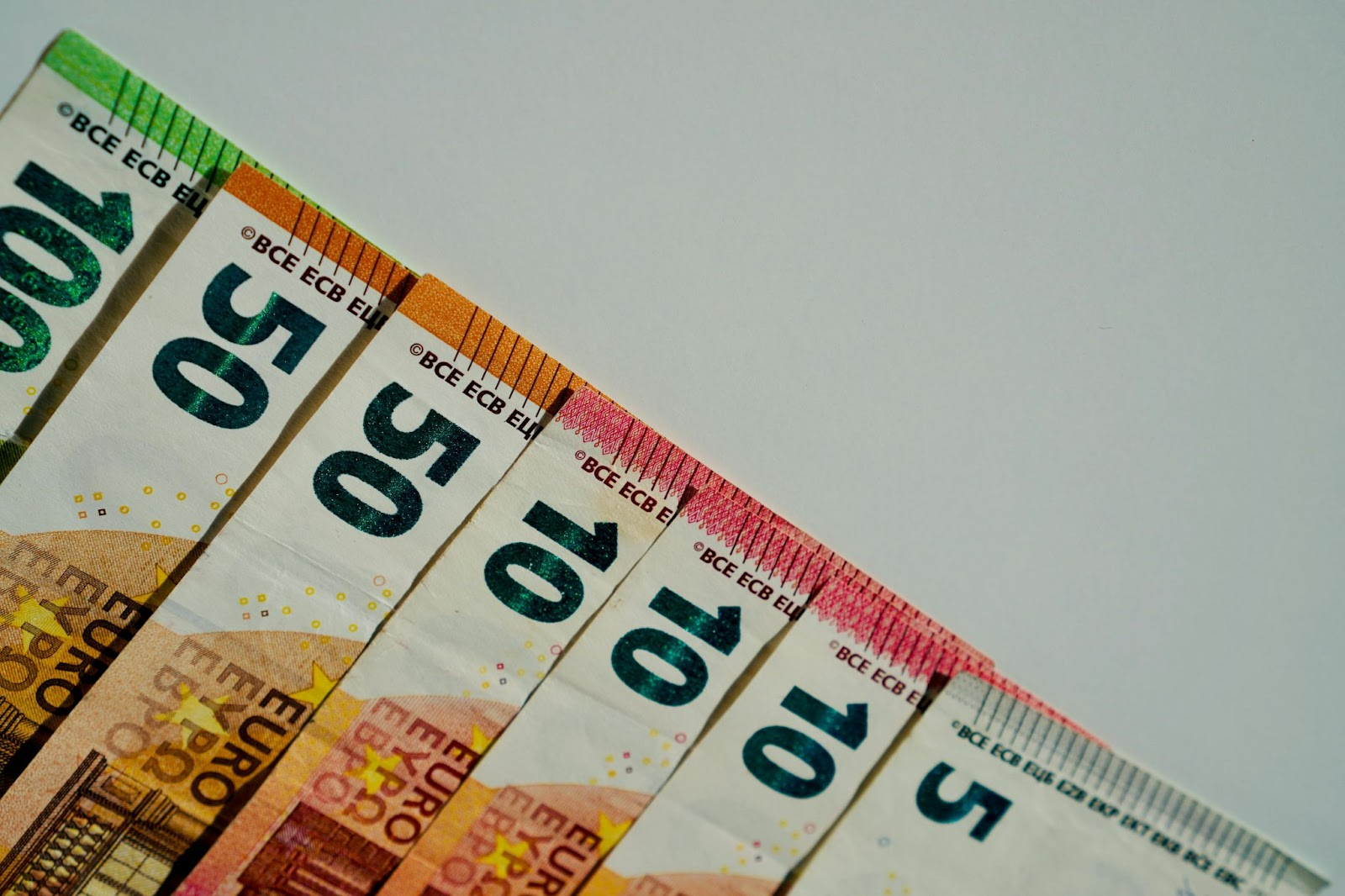 Digital Euro “could launch on Solana or Ethereum”, reports claim Digital Euro “could launch on Solana or Ethereum”, reports claim