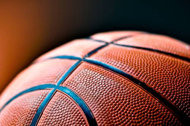 The Importance of Offensive Tactics in Basketball