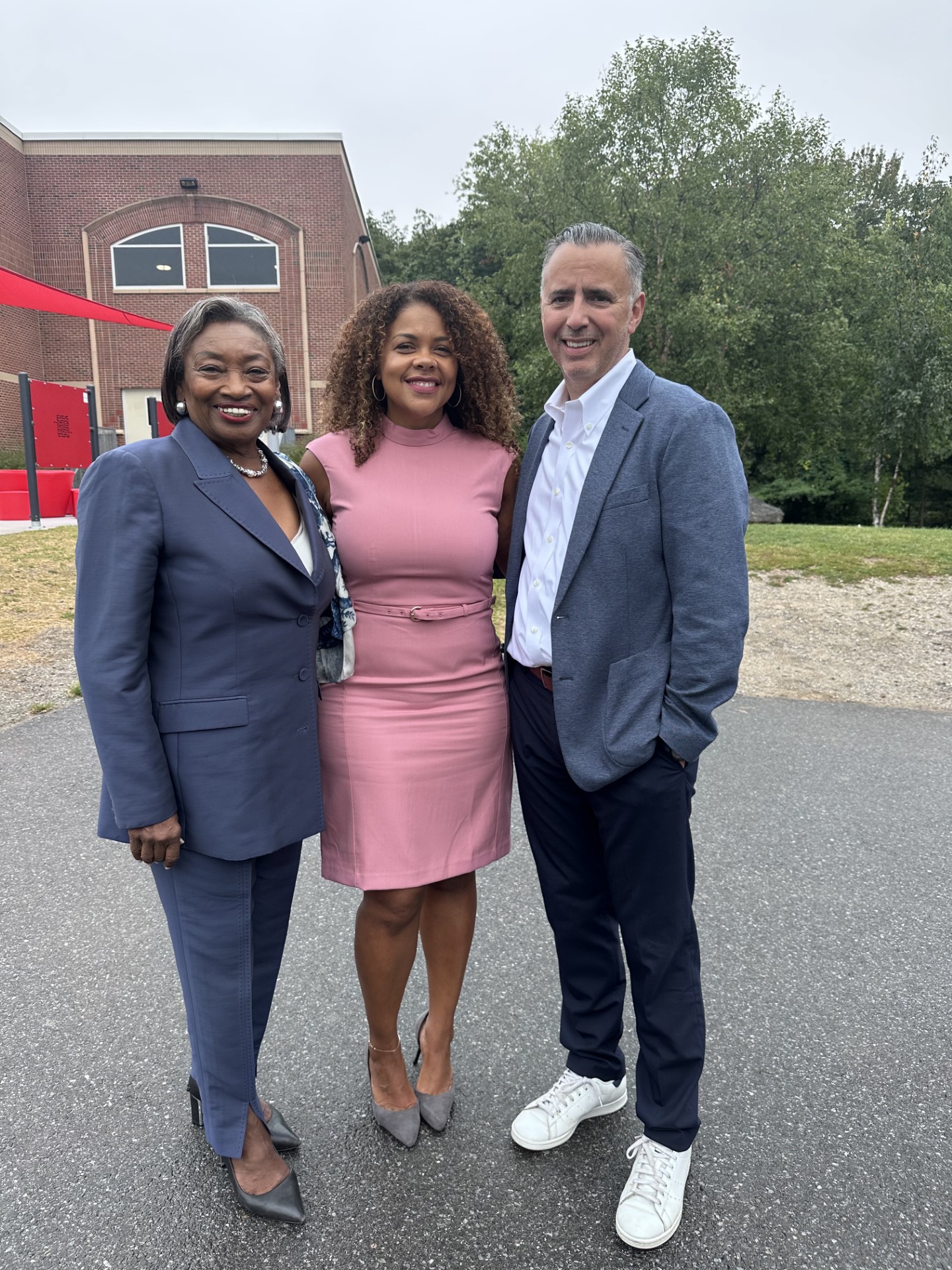 Sleepy Hollow Schools Complete $350,000 Renovation Funded by Maj. Leader Stewart-Cousins Sleepy Hollow Schools Complete $350,000 Renovation Funded by Maj. Leader Stewart-Cousins