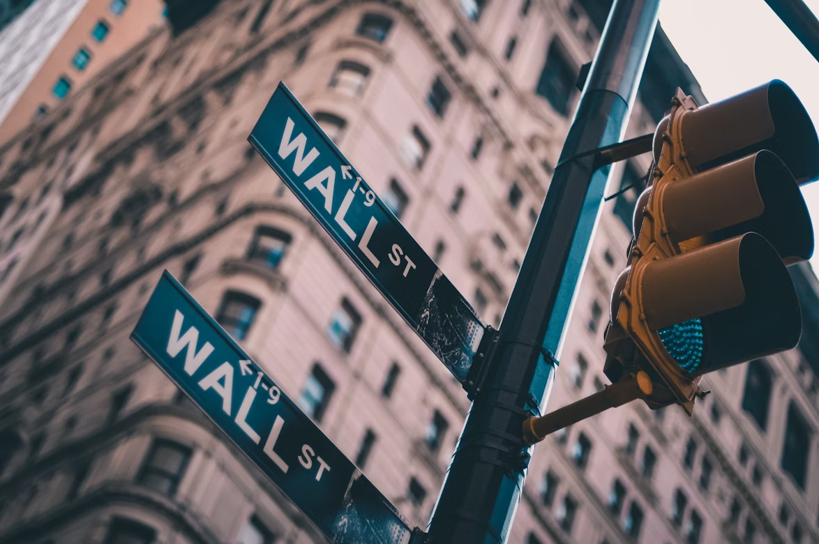 From Wall Street to Yonkers: How Global Finance Trends Affect Local Families From Wall Street to Yonkers: How Global Finance Trends Affect Local Families