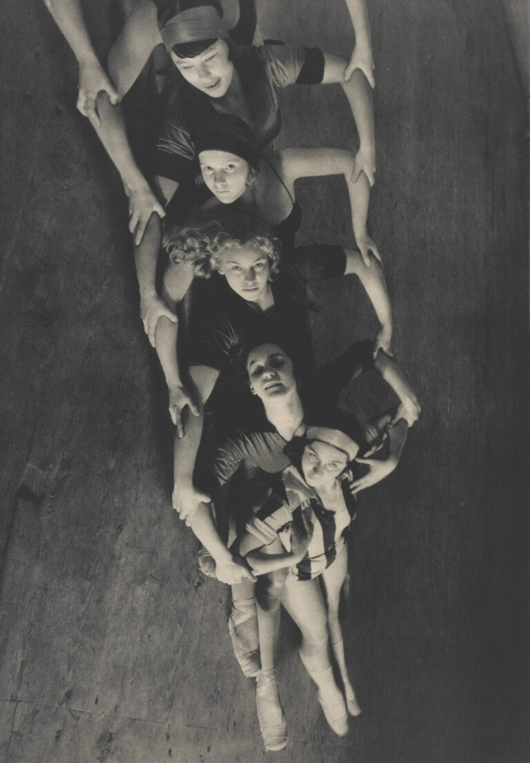 Hudson River Museum Presents “Modern Women | Modern Vision: Photographs from the Bank of America Collection”