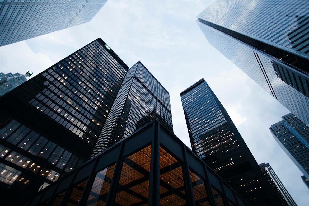 6 Indicators Often Used To Evaluate Real Estate Investment Markets 6 Indicators Often Used To Evaluate Real Estate Investment Markets