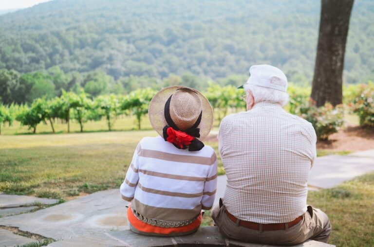 Aging in Place: Essential Support Systems for Modern Seniors