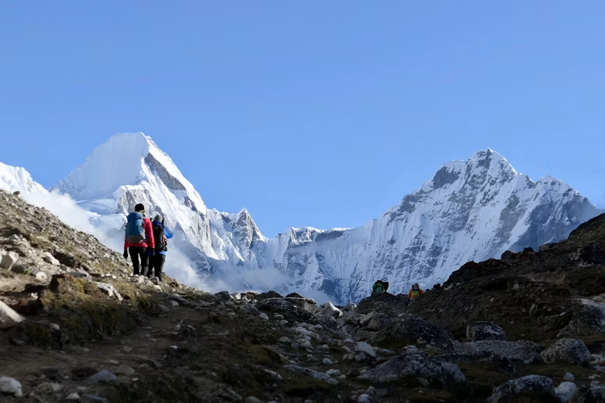 Guide to High Passes Treks in Nepal: Tips & Advice Guide to High Passes Treks in Nepal: Tips & Advice