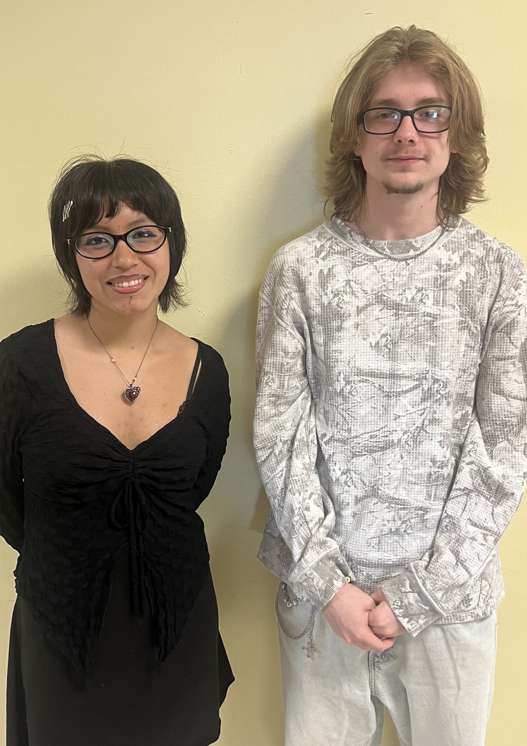Riverside High School Valedictorian & Salutatorian to Study Art & Nursing Riverside High School Valedictorian & Salutatorian to Study Art & Nursing