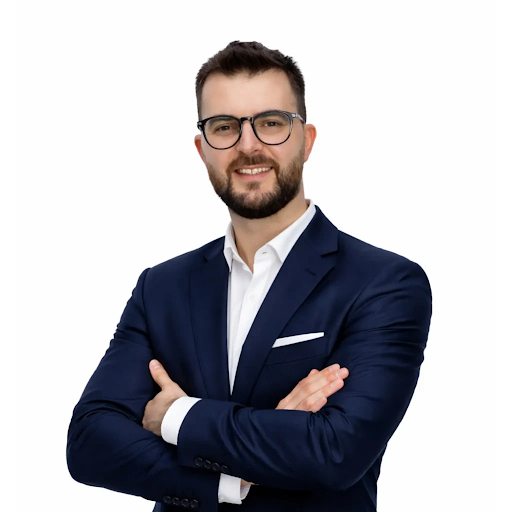 SaaS SEO Expert Butrint Xhemajli SaaS SEO Expert Butrint Xhemajli