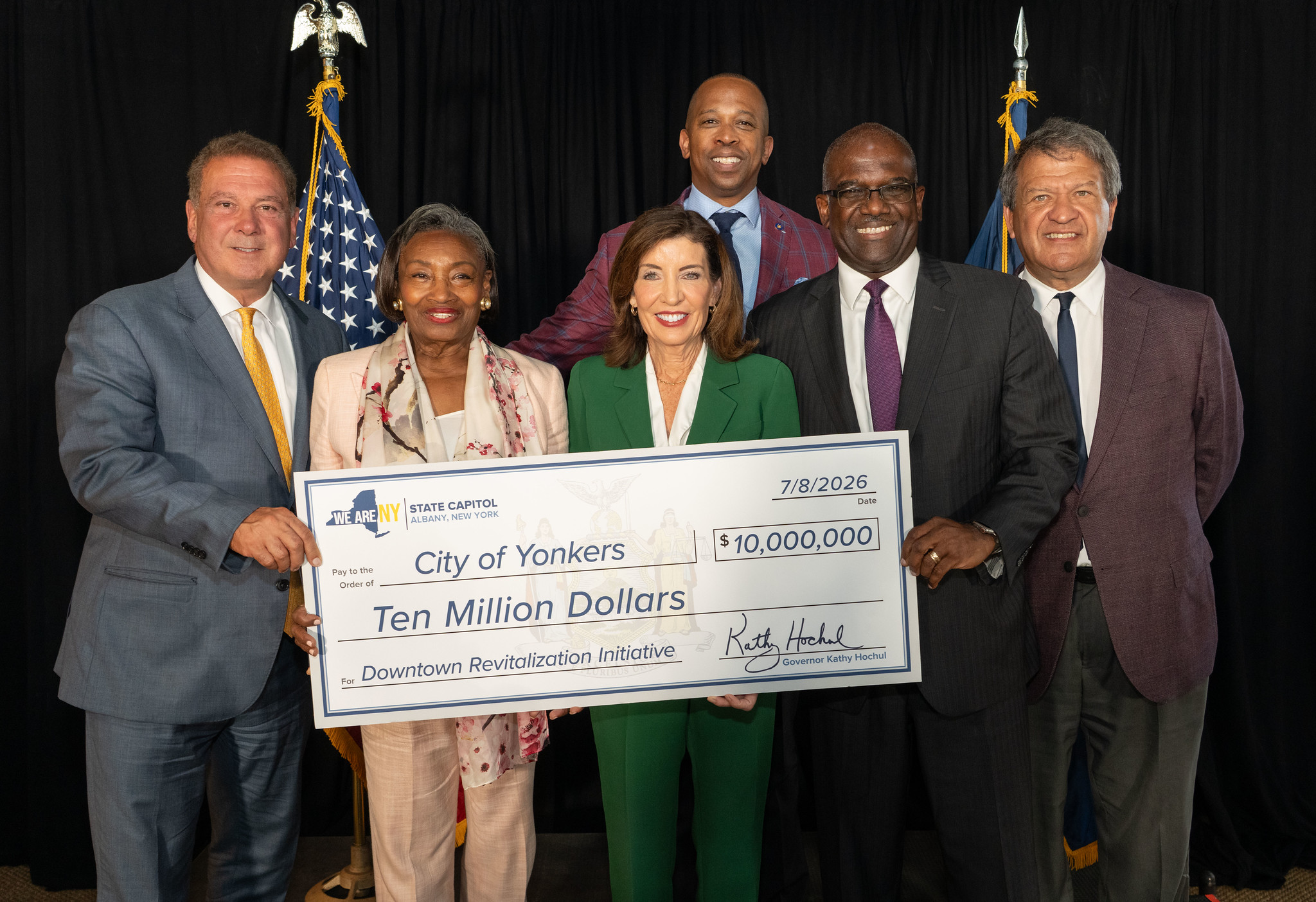 Governor Hochul Comes to Yonkers, with $10 Million from Downtown Revitalization Initiative and NY Forward Program Governor Hochul Comes to Yonkers, with $10 Million from Downtown Revitalization Initiative and NY Forward Program