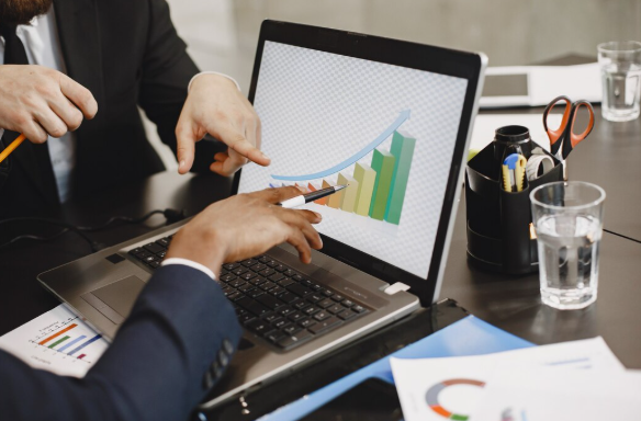 4 Ways Payroll Support Can Improve Business Efficiency 4 Ways Payroll Support Can Improve Business Efficiency
